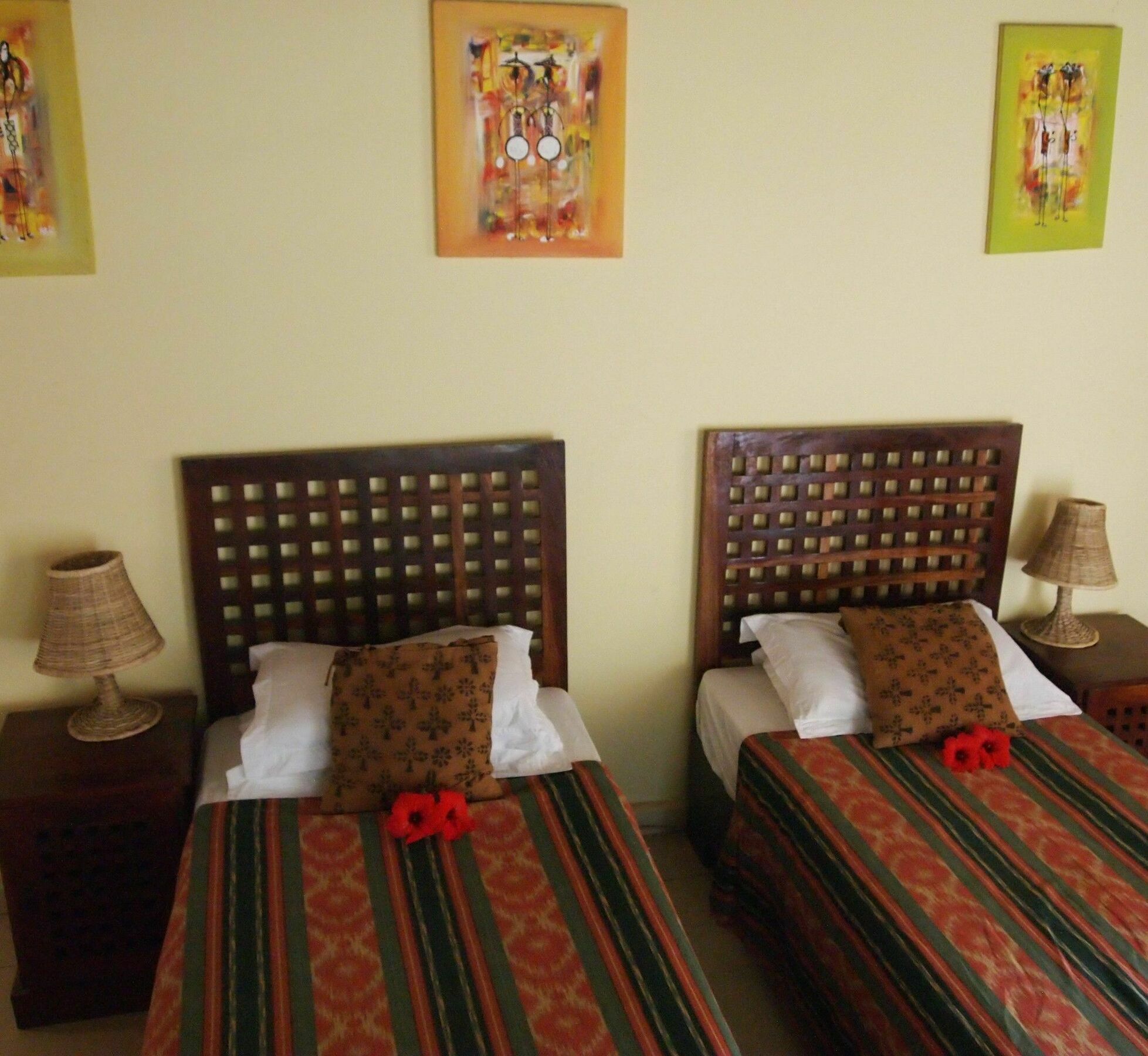 Hibiscus House Gambia Otel Brufut Dış mekan fotoğraf