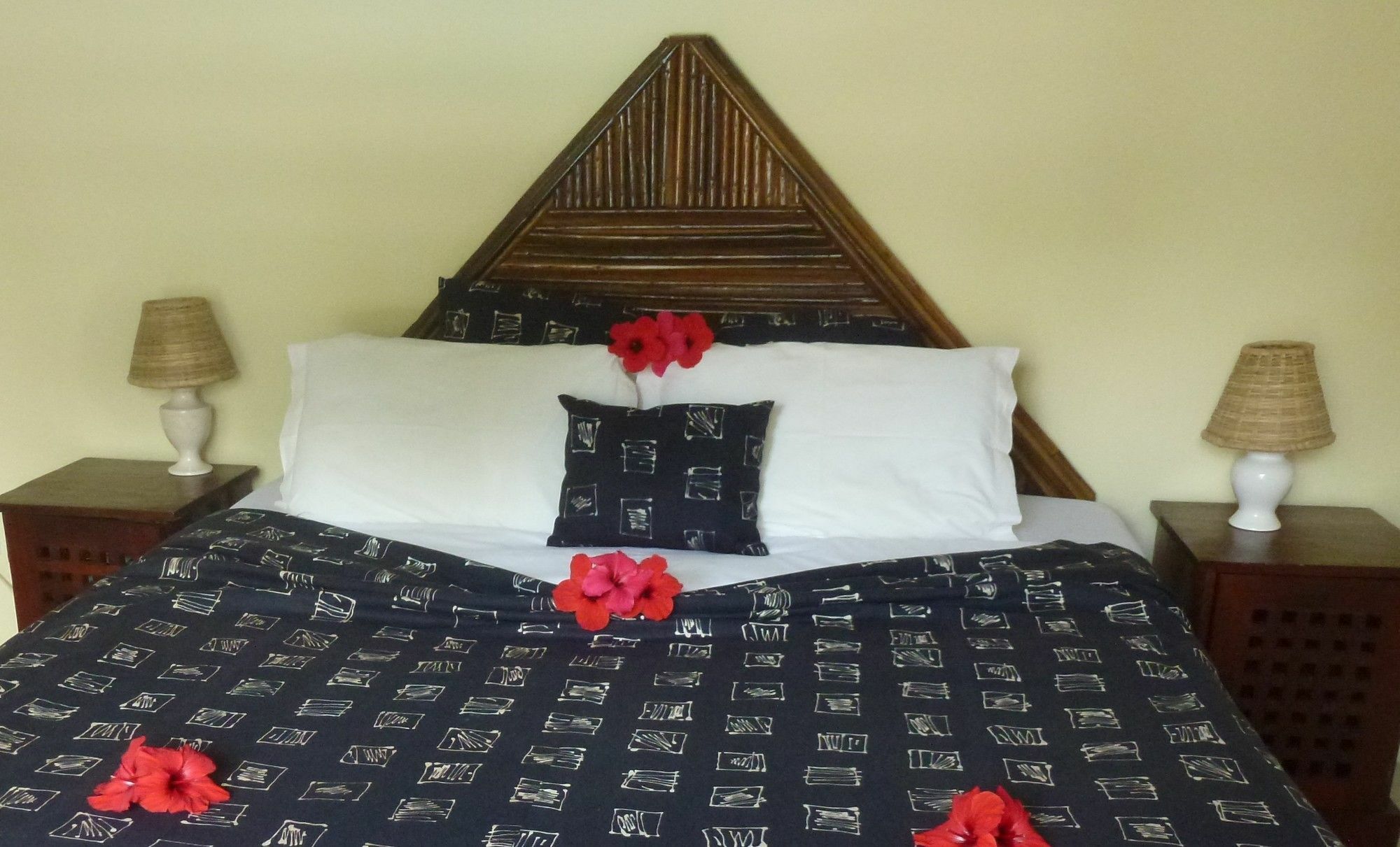 Hibiscus House Gambia Otel Brufut Dış mekan fotoğraf