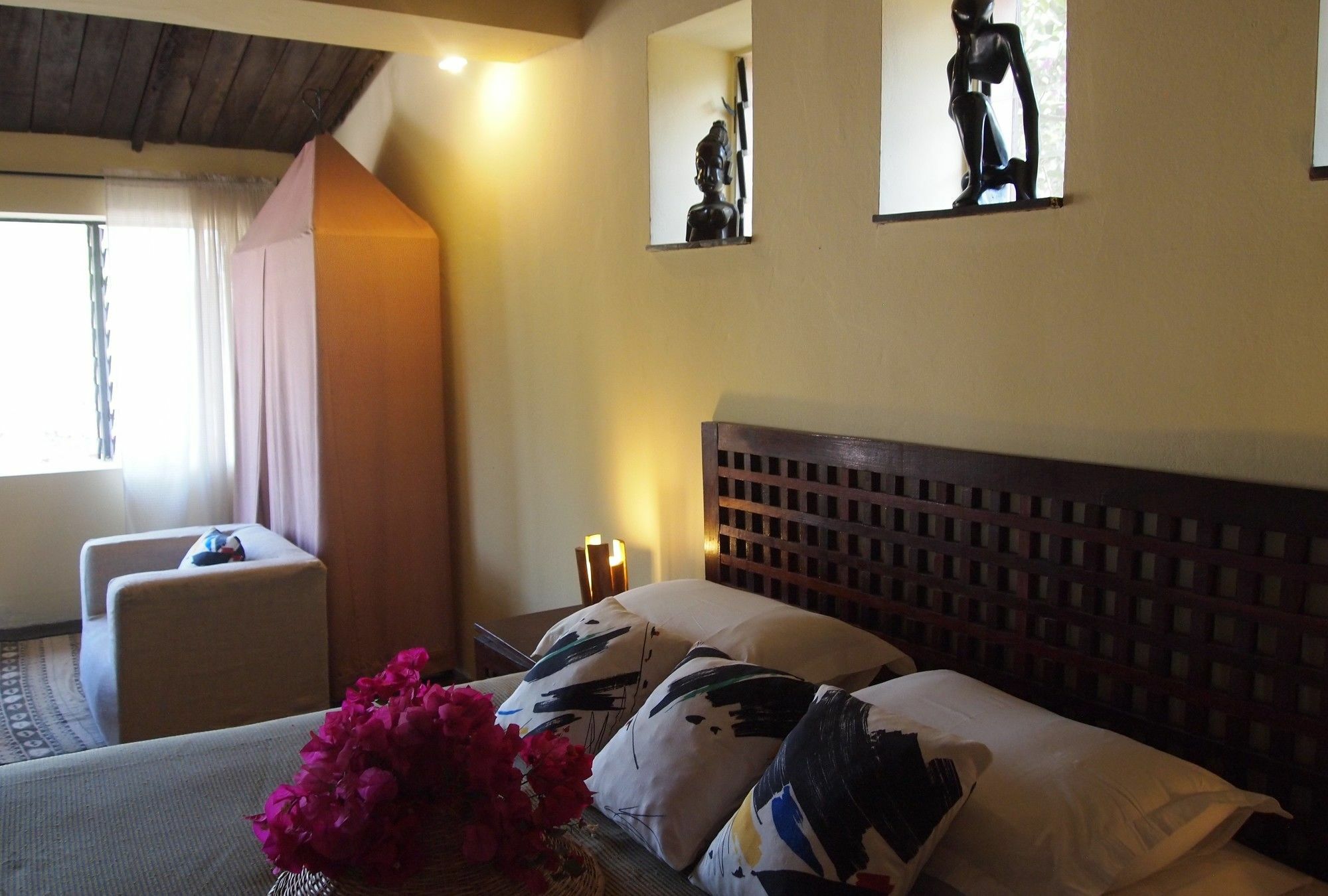 Hibiscus House Gambia Otel Brufut Dış mekan fotoğraf