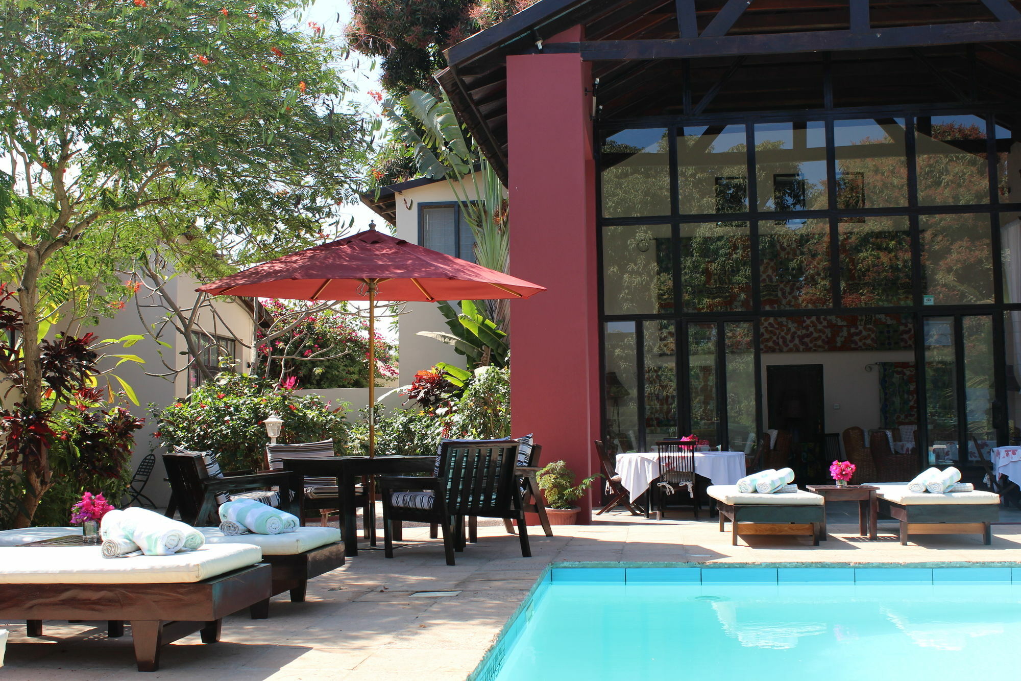 Hibiscus House Gambia Otel Brufut Dış mekan fotoğraf