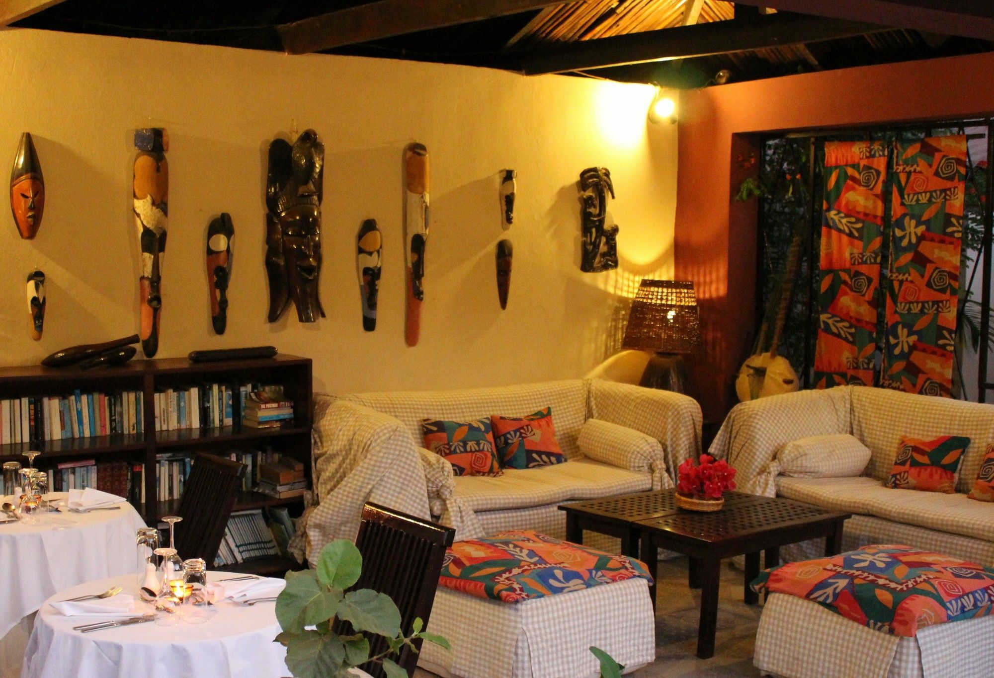 Hibiscus House Gambia Otel Brufut Dış mekan fotoğraf